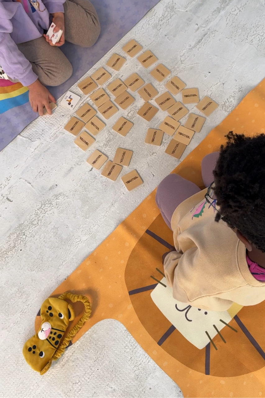 FamilyFlow Yoga-Memo Spiel – Spielerisch Achtsamkeit & Yoga Für Kinder Lernen